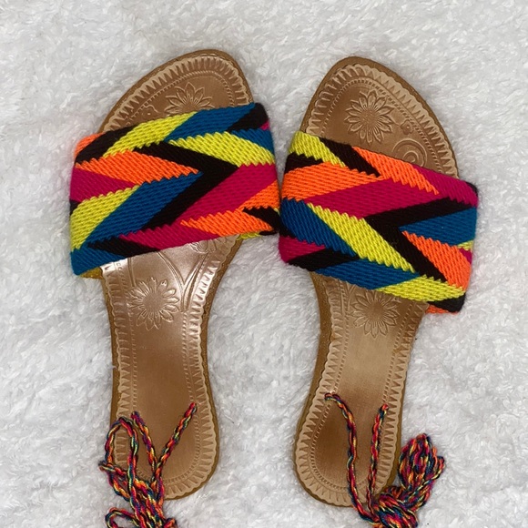 Colorful lace up slip on sandals - Picture 4 of 11